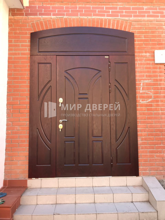 Высокая дверь МДФ шпон - фото